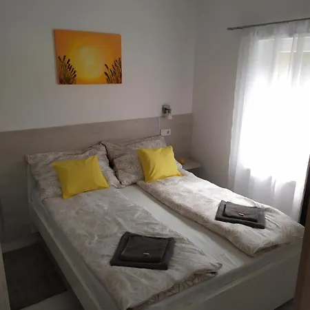 Apartment Sweet Life